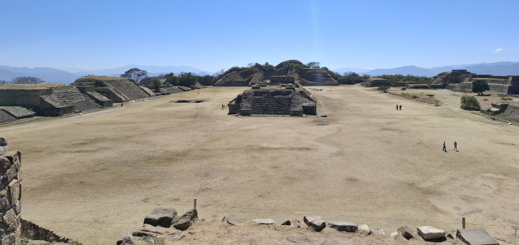 <p>Monte alban</p>