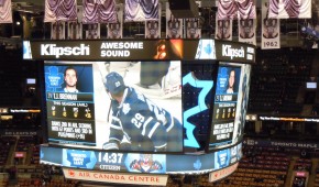 Air Canada Centre - Ecran lors du match du 4 avril 2016 - copyright OStadium.com