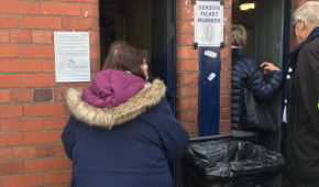 Dens Park - Entrée - copyright OStadium.com