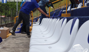 Estadio Nacional de Fútbol de Nicaragua - Installation de nouveaux sièges