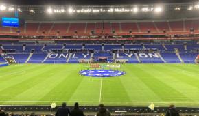 Groupama Stadium - Entrée des joueuses - OL F - SK Brann - 13-12-2023 - copyright OStadium.com