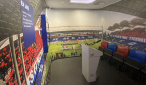 Groupama Stadium - Musée - Devenez commentateur - mai 2022 - copyright OStadium.com