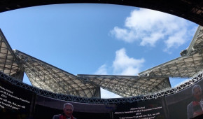 Mercedes-Benz Stadium - Ouverture officielle du toit
