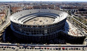 Nou Mestalla - Chantier laissé en plan depuis 2009