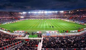 Parc des Princes : Vue intérieure du stade