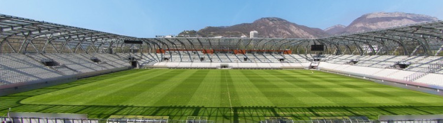 Stade de football et rugby de la métropole grenobloise