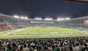 Tokyo Verdy - Urawa Reds (Japon 2/8 : Tokyo et le pire de la Société japonaise ?)