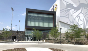 Twin Cities Orthopedics Performance Center - Entrée